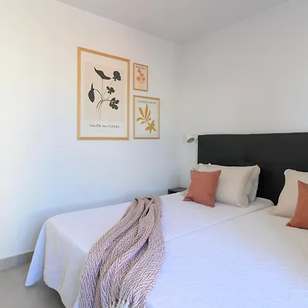 Vegueta Rooftop Aparthotel